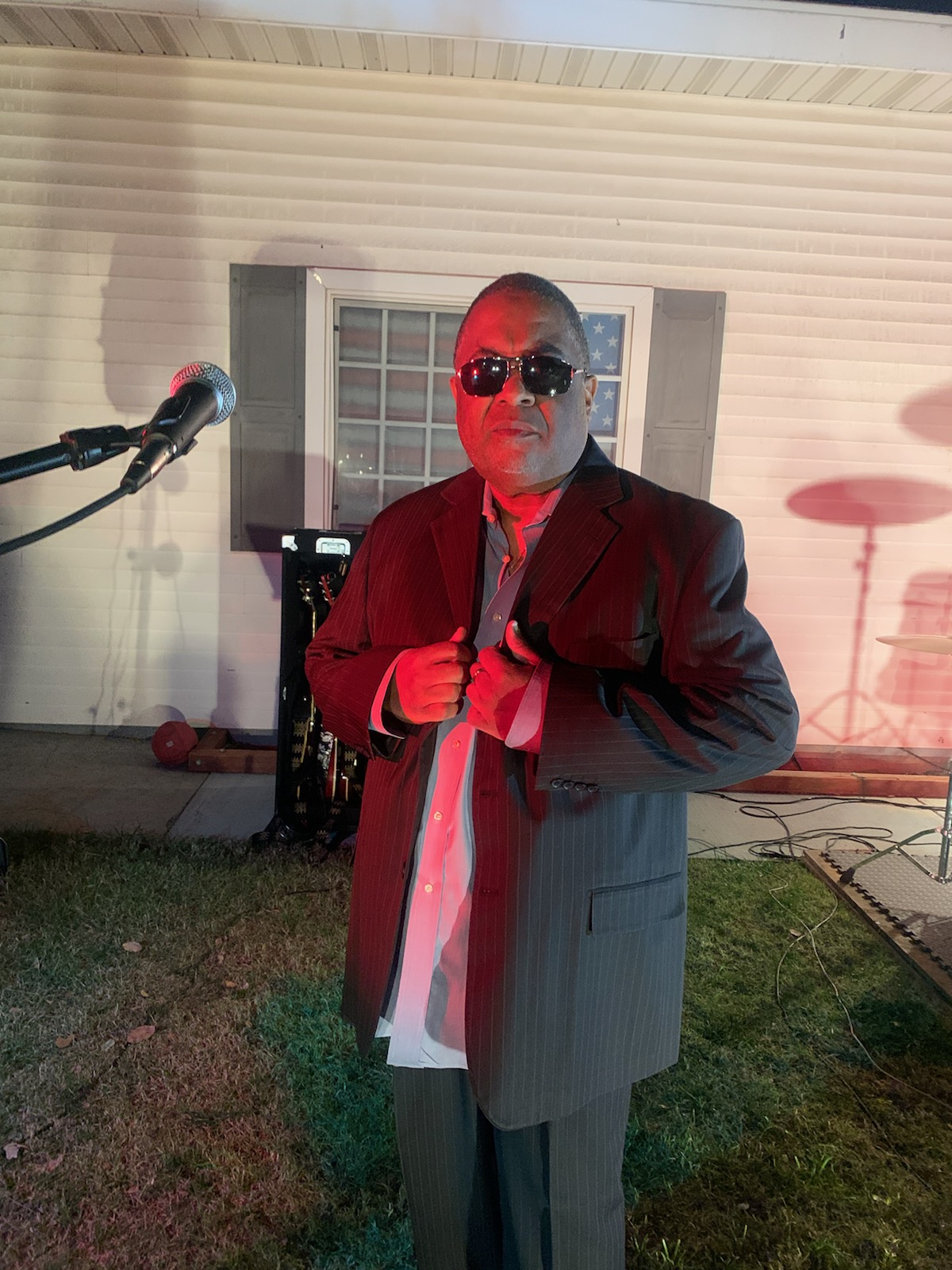 -1409892400146932599